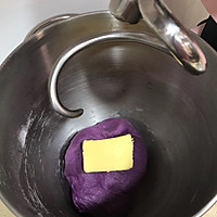 早餐必备｜超软萌紫薯红豆小餐包~㊙️巨松软的做法图解2