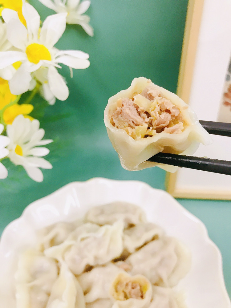 韭黄猪肉饺子的做法