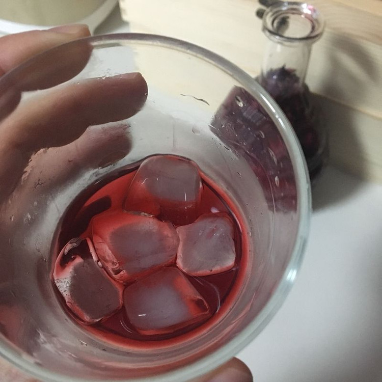 玫瑰酒的做法