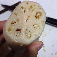 蜜汁糯米莲藕的做法图解3
