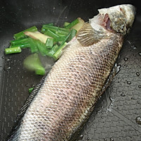 红烧黑鱼的做法图解5