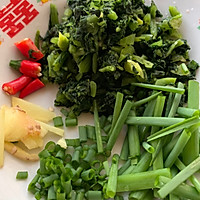 咸菜小毛鱼的做法图解2