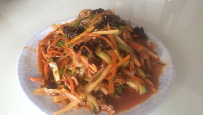 简单可口怀旧鱼香肉丝