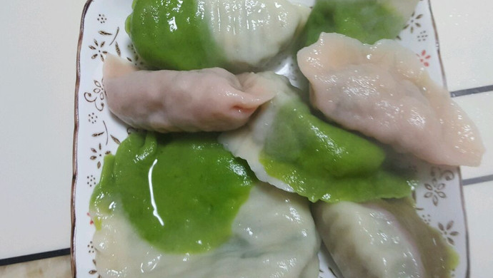 彩色三鲜饺子