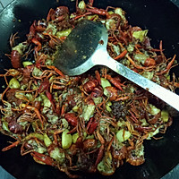 川味麻辣小龙虾的做法图解6