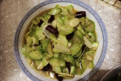 清炒西葫芦