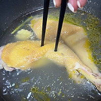 柠檬手撕鸡腿肉的做法图解3