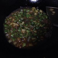 豆角土豆加鸡翅闷米饭（中午剩的米饭）的做法图解5