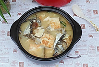 黑乐砂锅鱼头炖豆腐的做法