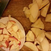 苹果瘦肉汤的做法图解2