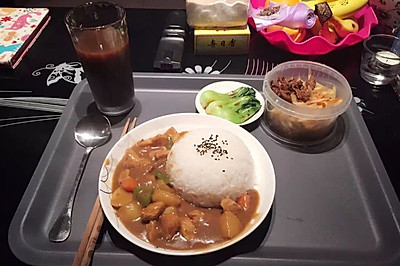 香浓咖喱鸡肉饭