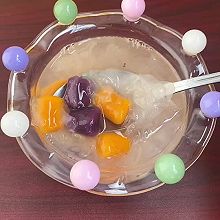 秋季润燥小甜品银耳莲子芋圆