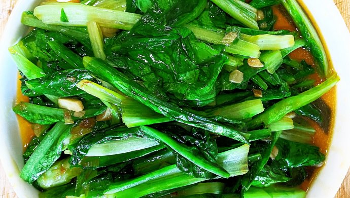 爆炒蒜末油麦菜-很好吃的绿色菜