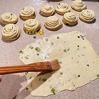 一学就会的葱油饼的做法图解15