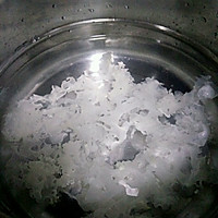 紫薯银耳粥的做法图解3