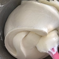 草莓芒果抱抱卷的做法图解10