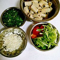超下饭豉香五花干锅腐竹煲的做法图解5