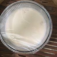滑嫩好吃还易做的芒果双皮奶的做法图解5