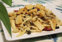 蟹味菇拌鱼豆腐的做法