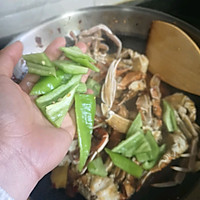 麻辣螃蟹煲的做法图解8