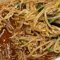 凉拌豆芽的做法图解3