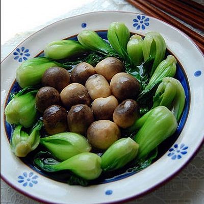 草菇炒油菜