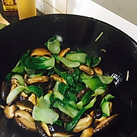 香菇油菜的做法图解4