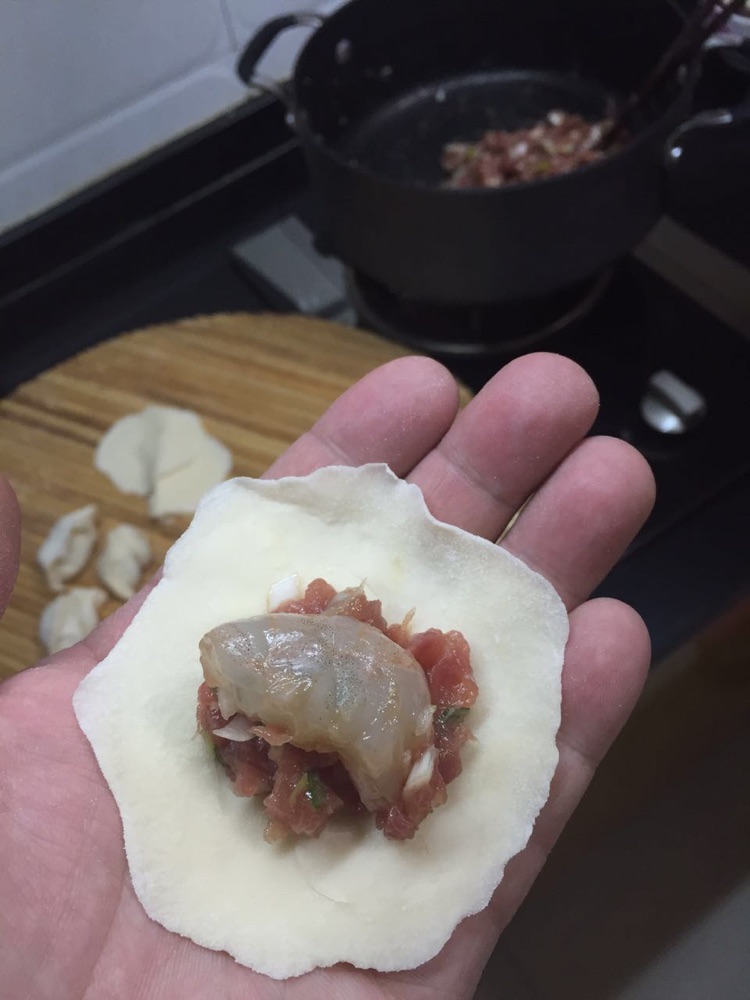 虾仁汤饺的做法图解3