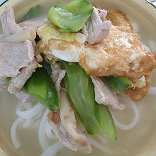 沙虫瘦肉鸡蛋丝瓜汤