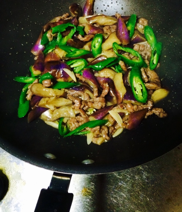 微辣蒜蓉茄子烧肉|超下饭的做法图解6