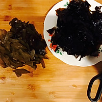 凉拌裙带菜的做法图解2