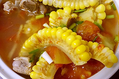 (开胃汤)西红柿玉米排骨汤