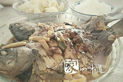 家炖鲫鱼