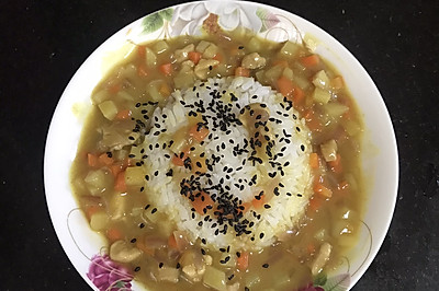 鸡腿咖喱饭