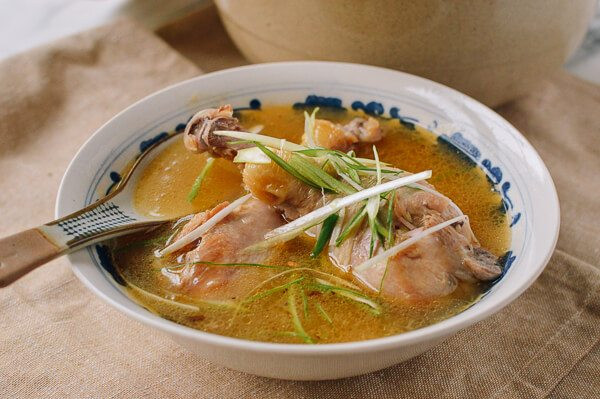 滋阴降燥的初春首选 | 台湾麻油鸡汤的做法
