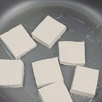 不加一粒盐的美味焖豆腐#少盐饮食 轻松生活#的做法图解2
