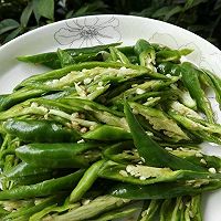 青椒火腿炒野生牛肝菌的做法图解3