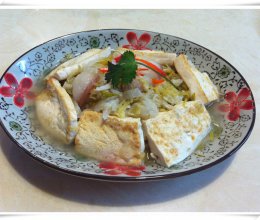 酸菜白肉炖豆腐的做法