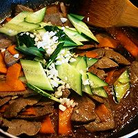 #少盐饮食 轻松生活# 明目补血的黄瓜胡萝卜炒猪肝的做法图解8