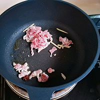 酸菜肉丝面～十分钟健康早餐③的做法图解3