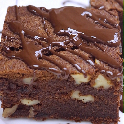 美国家庭最具代表的蛋糕：巧克力布朗尼