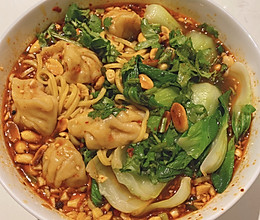 麻辣红油饺子面的做法