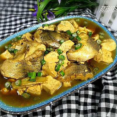 鲈鱼炖豆腐