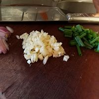 土豆丝炒肉的做法图解1