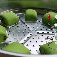 #美食视频挑战赛# 菠菜蔓越莓馒头的做法图解7