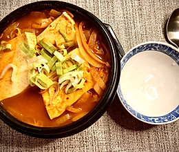 韩国泡菜豆腐汤 不到10元就能吃到正宗的美味的做法