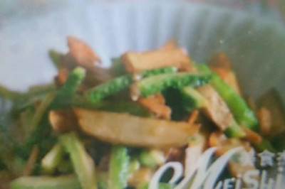 苦瓜烧土豆
