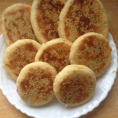 奶香豆沙甜烧饼