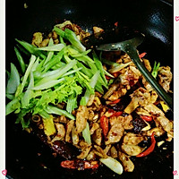 川香辣芹菜炒鸡腿的做法图解10