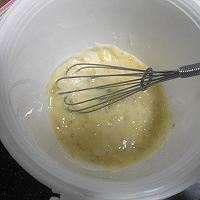 香蕉戚风蛋糕的做法图解4